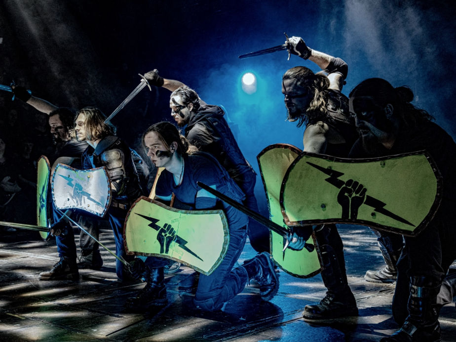 Burdyri Troja RockOpera theatre